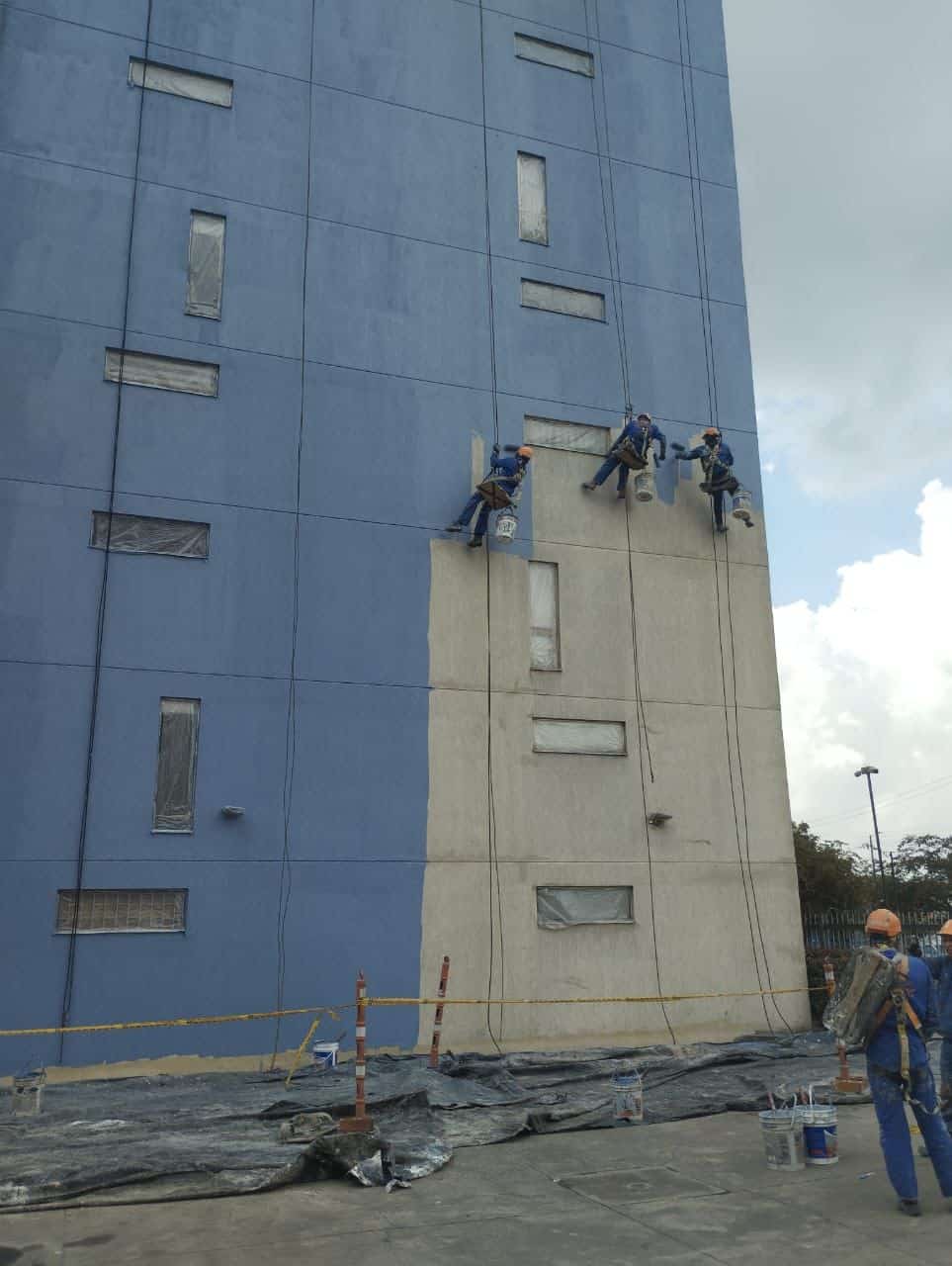 PINTURA DE FACHADAS EN EDIFICIOS